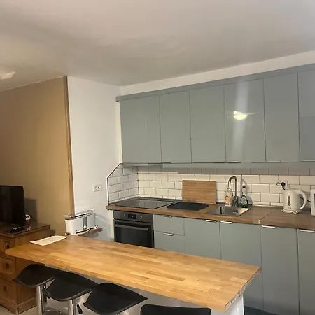 Arona 2-bed - Sleeps 5 - Outdoor Pool